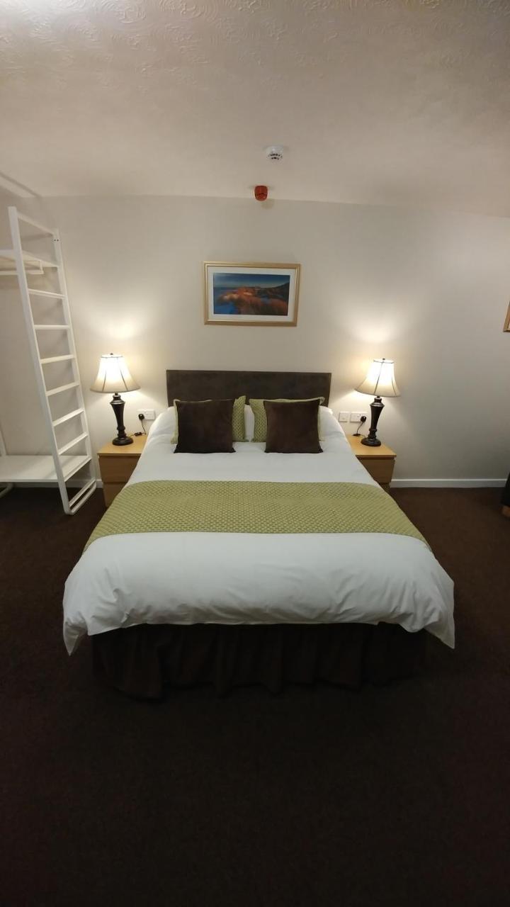 สวอน สตูดิโอ Hotel Choppington ภายนอก รูปภาพ